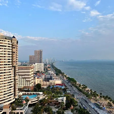 View Talay 7 Seaview Apartments